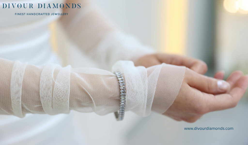 How to Style a Lab Grown Diamonds Tennis Bracelet with Any Outfit: Your Complete Fashion Guide