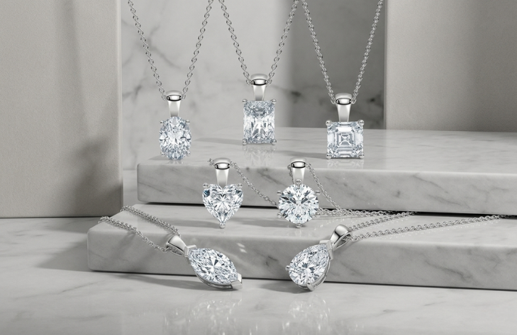 Luxury halo diamond pendants