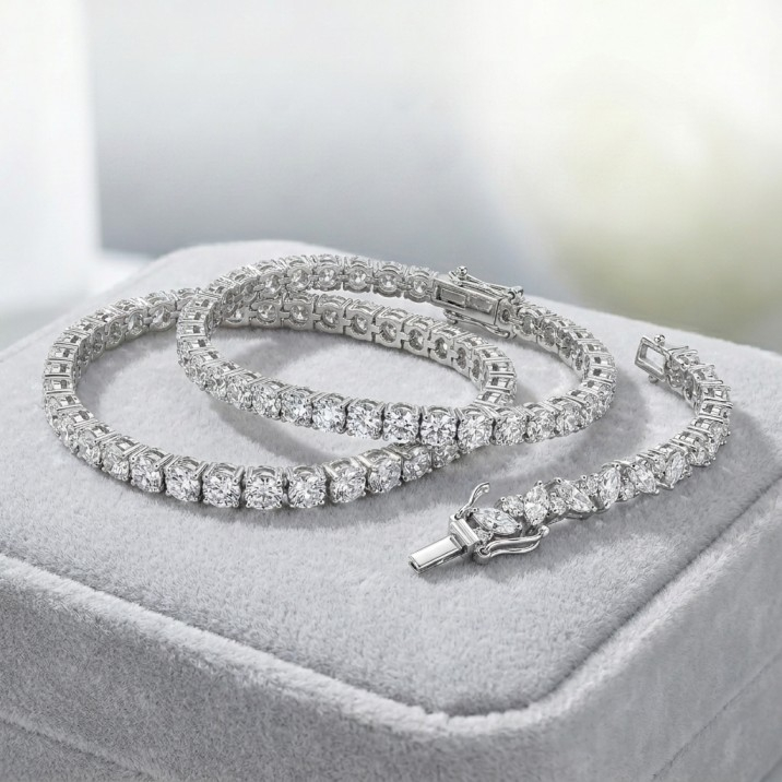 Diamond tennis bracelets collection