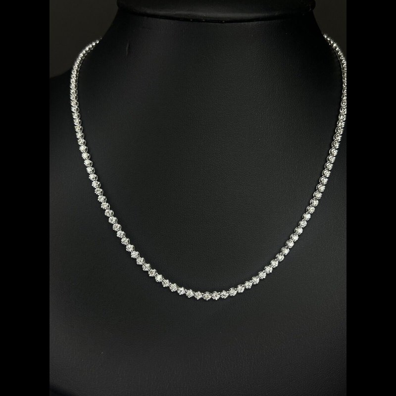Diamond Tennis Necklace in UK Diamond Necklaces for Women