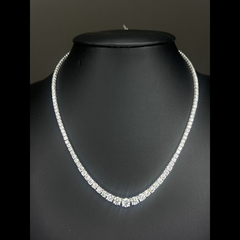 15.76 Ct Top Quality Round Diamond Graduated Tennis Necklace, 18K White Gold