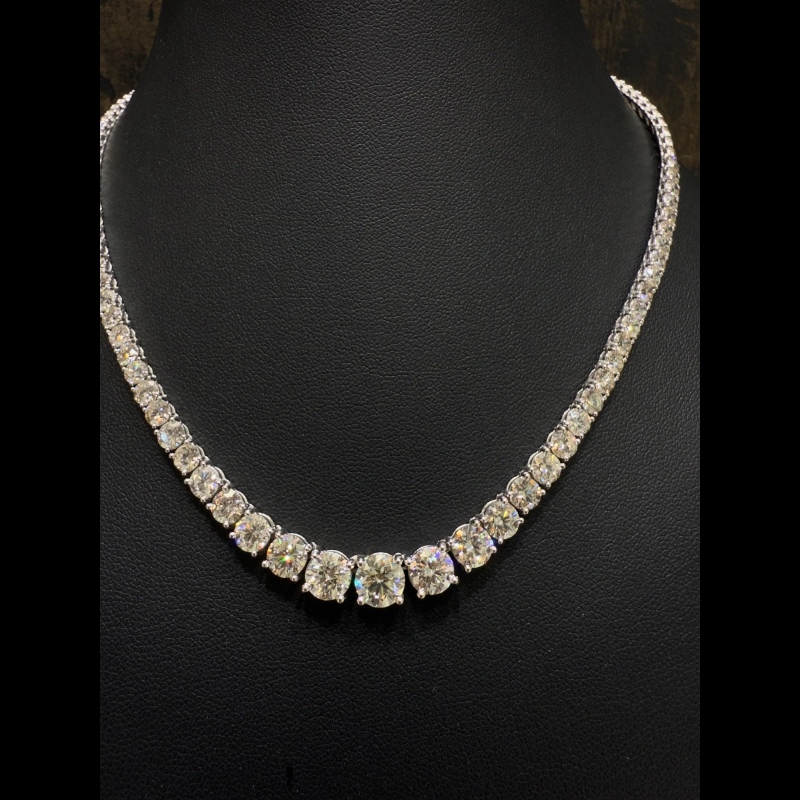 27.23ct 100% Natural Diamond Graduated Necklace, 18k White Gold