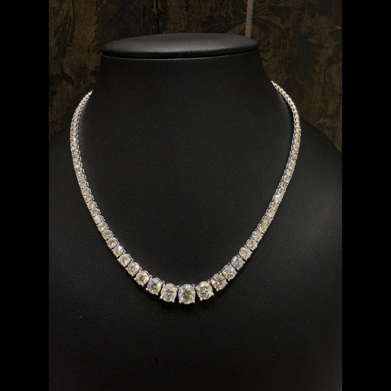 27.23ct 100% Natural Diamond Graduated Necklace, 18k White Gold